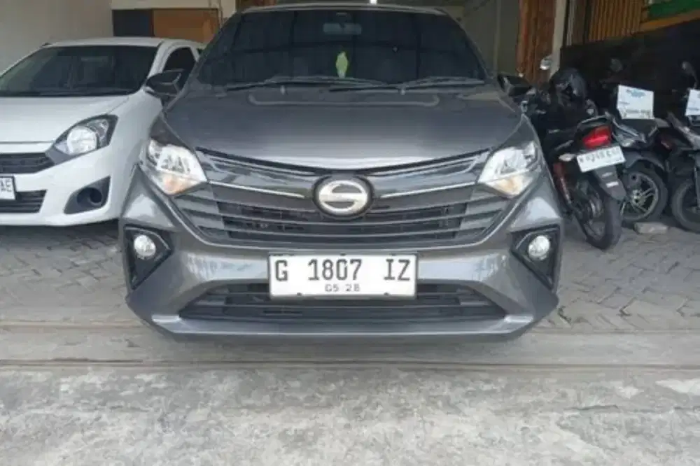 DAIHATSU SIGRA 1.0 M MT 2023