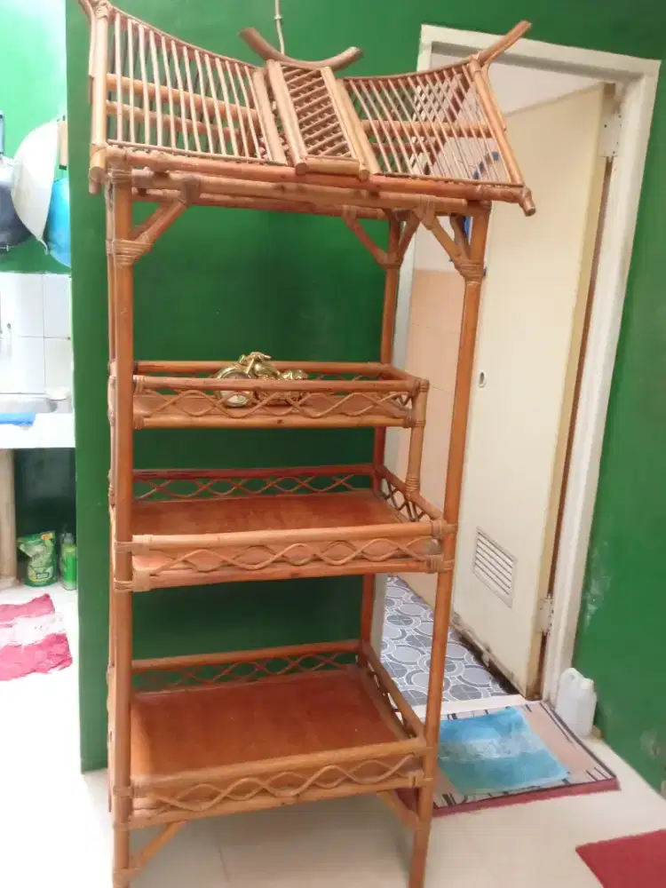 Rak Rotan atap bisa dilepas.