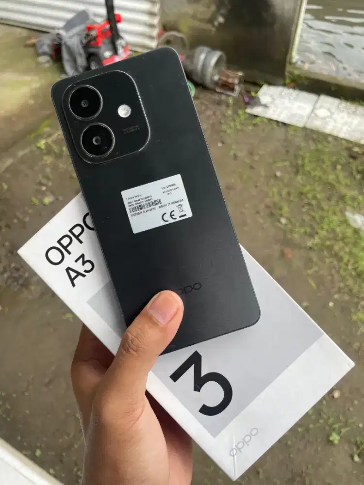 Oppo A3 8/128 Fullset