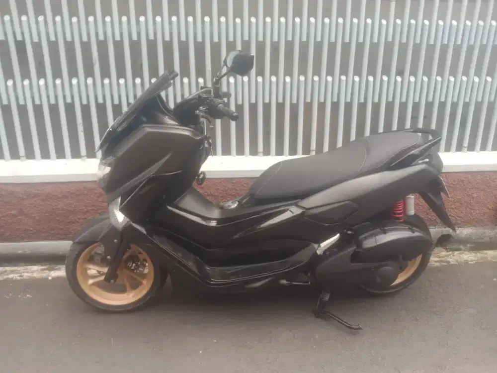 Bismillah.. JUAL CEPAT YAMAHA Nmax 155 THN 2018, Mulusss...