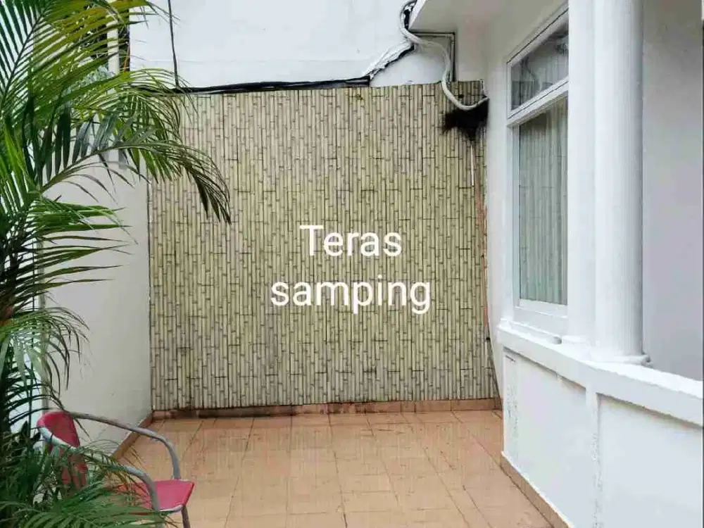 RUMAH HOEK BADAN 2 LANTAI DI CLUSTER DEPAN & DEKAT TOL!