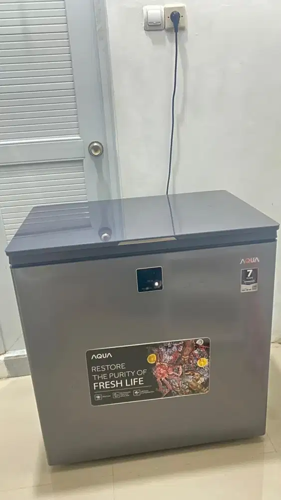 Frezer box Aqua 200L