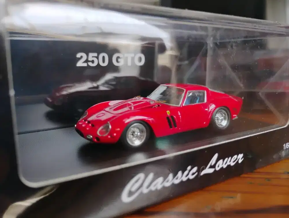 Ferrari 250 gto 1:64