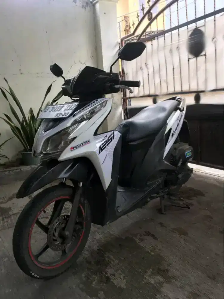 Vario 125 KZR Tahun 2013 surat komplit