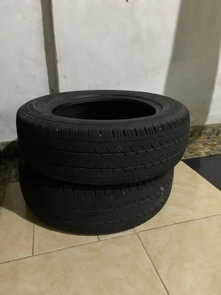 Ban merk dunlop second