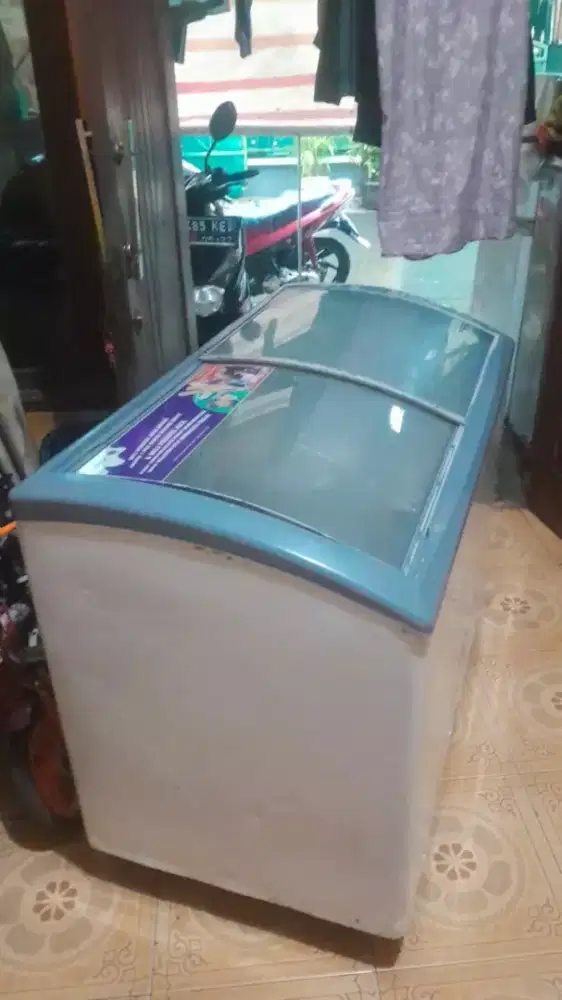 Freezer box pendingin