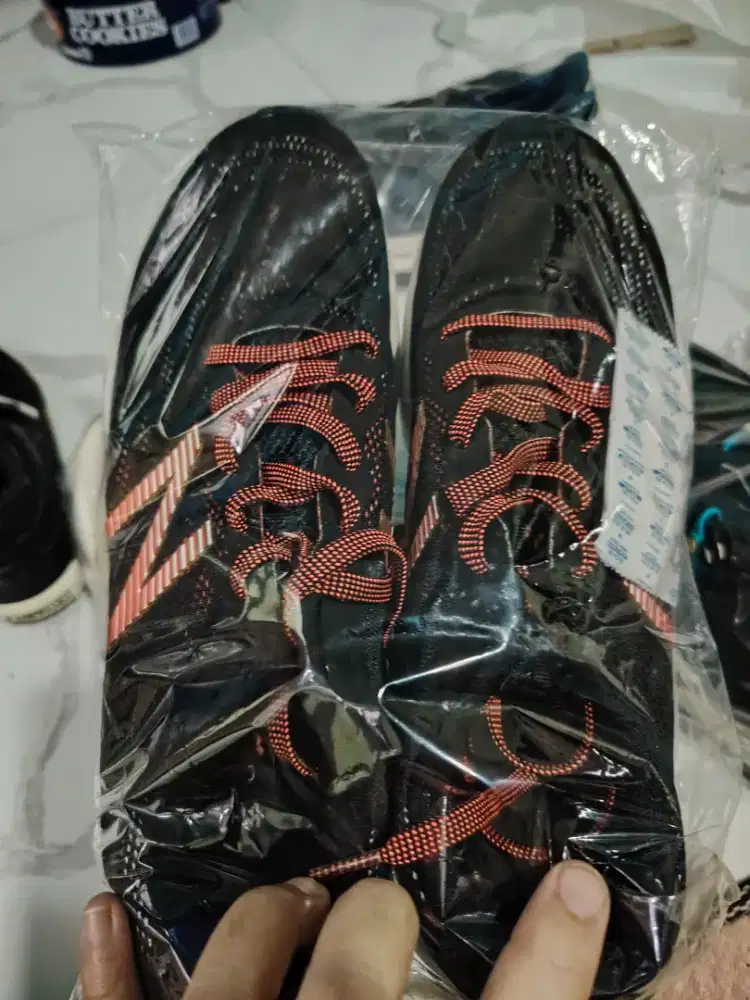 Sepatu New Balance sz 42 Mulus