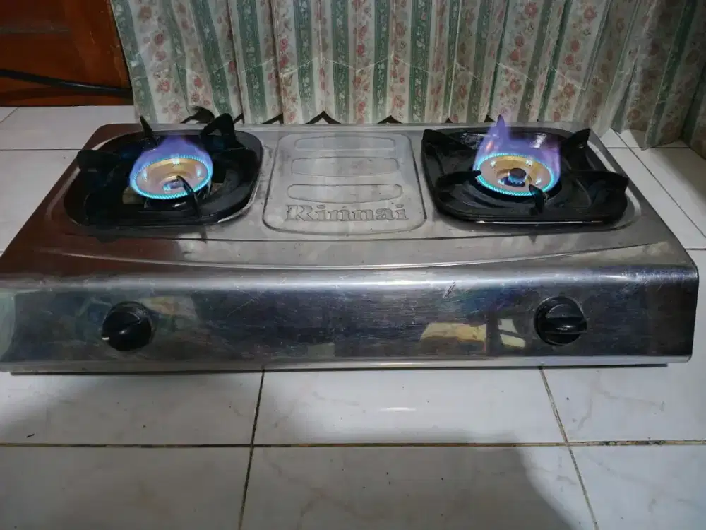 Kompor gas rinnai 2 tungku