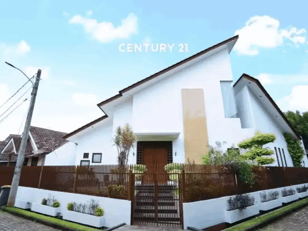 Rumah Cantik Desain Unik Suasana Asri Di Villa Gunung Lestari