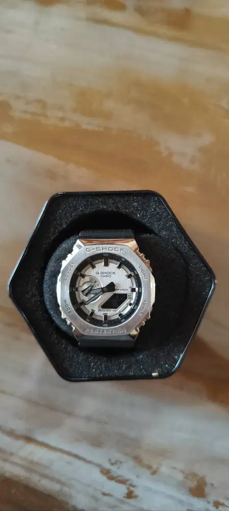 G-shock Casio GM 2100