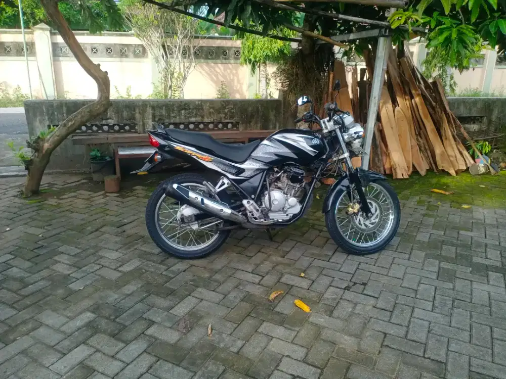 Dijual Yamaha Scorpio 225cc Part Ori 85%