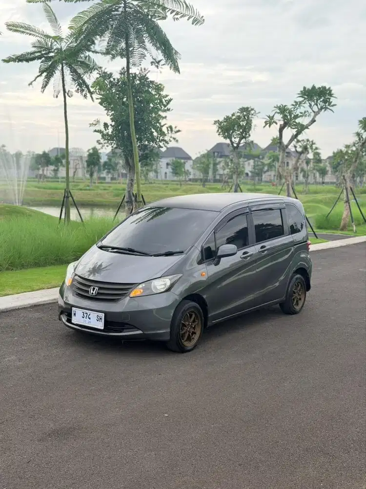 FREED AT 2011 - DP 8 JT