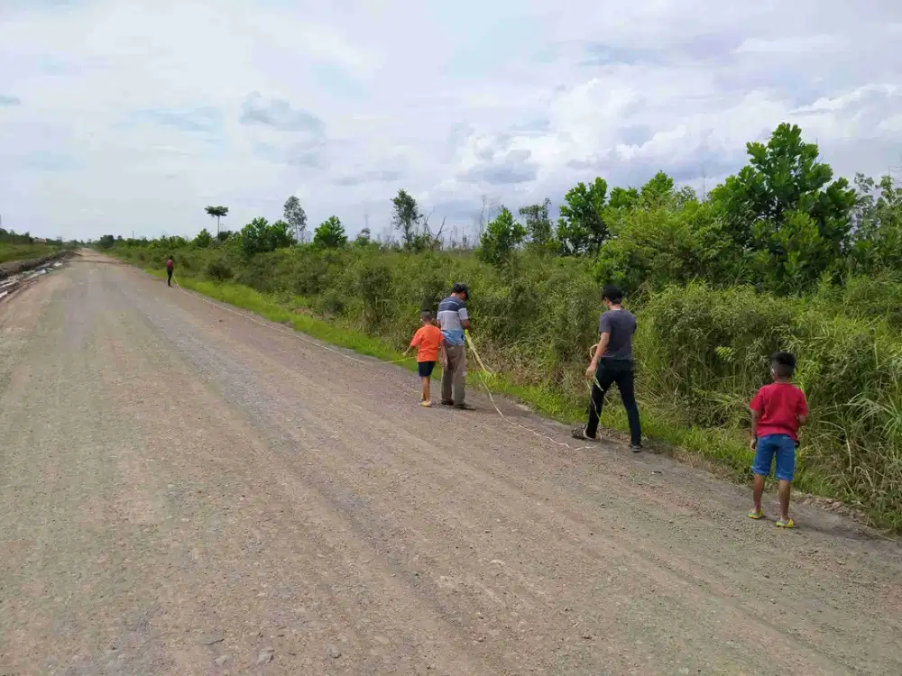 Tanah ± 10 Ha Pabrik gudang Pool Bandara TAA