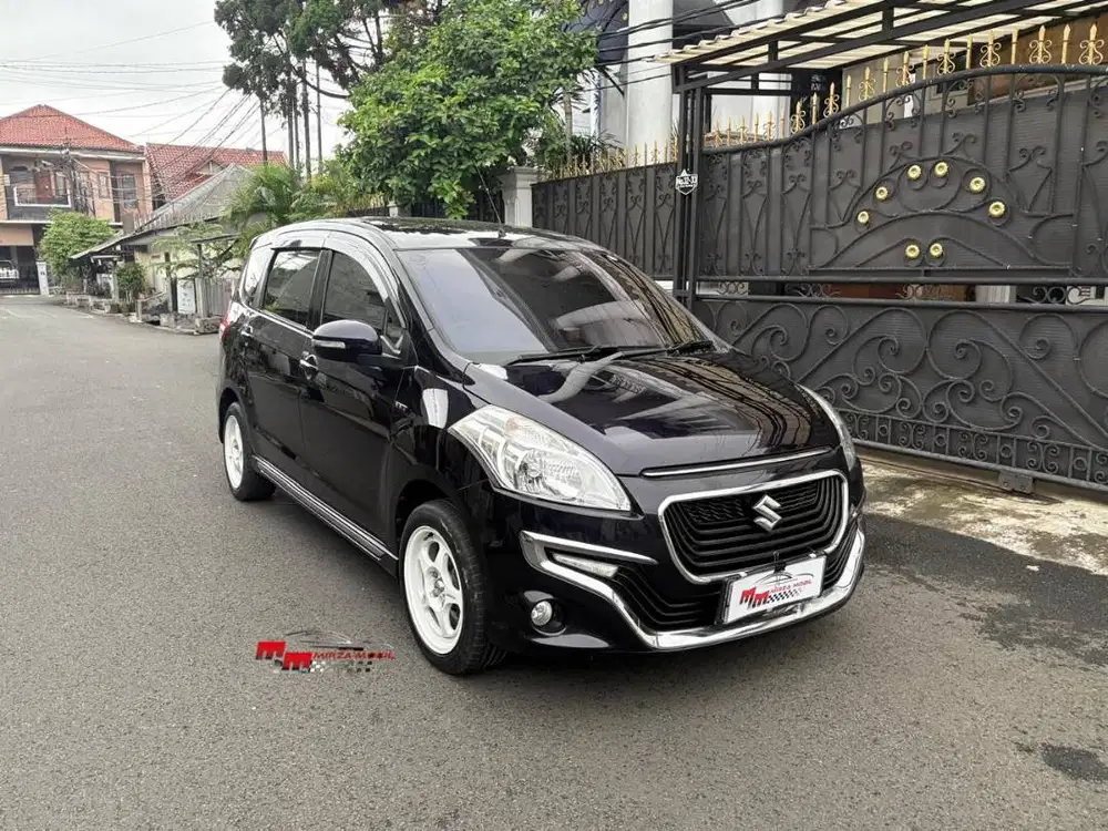 Suzuki Ertiga Dreza 1.4 Manual 2017 Ungu Metalik