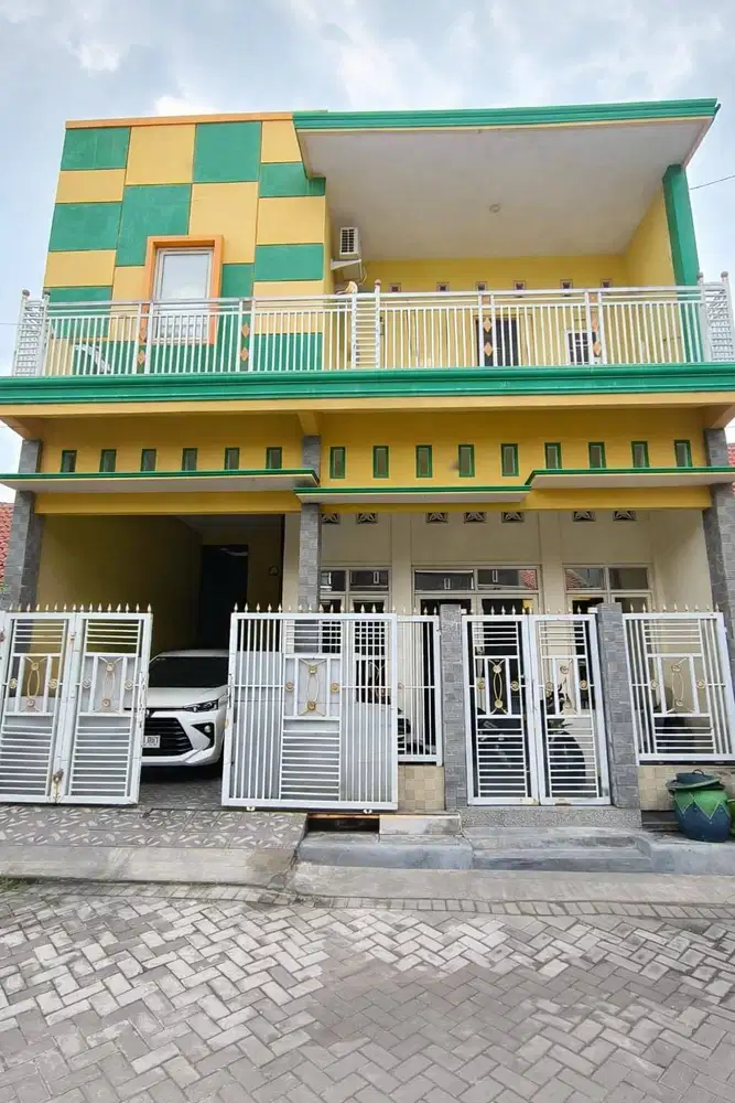 RUMAH 2 LANTAI STRATEGIS PPS GRESIK – COCOK KANTOR / MESS KARYAWAN