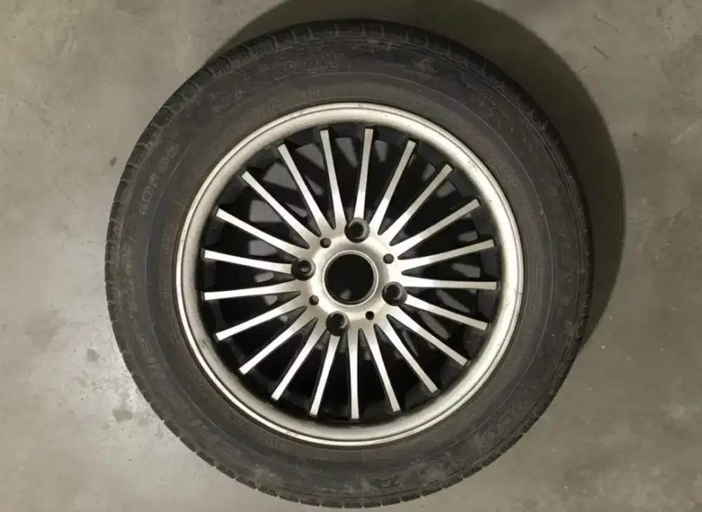 Velg ring 15 PCD 114 lubang 4