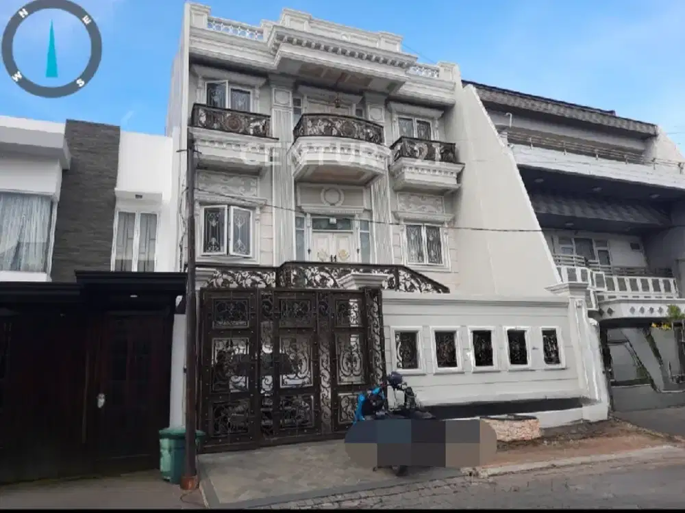 Rumah Termewah European Style Di Kawasan Elit Taman Palem Lestari
