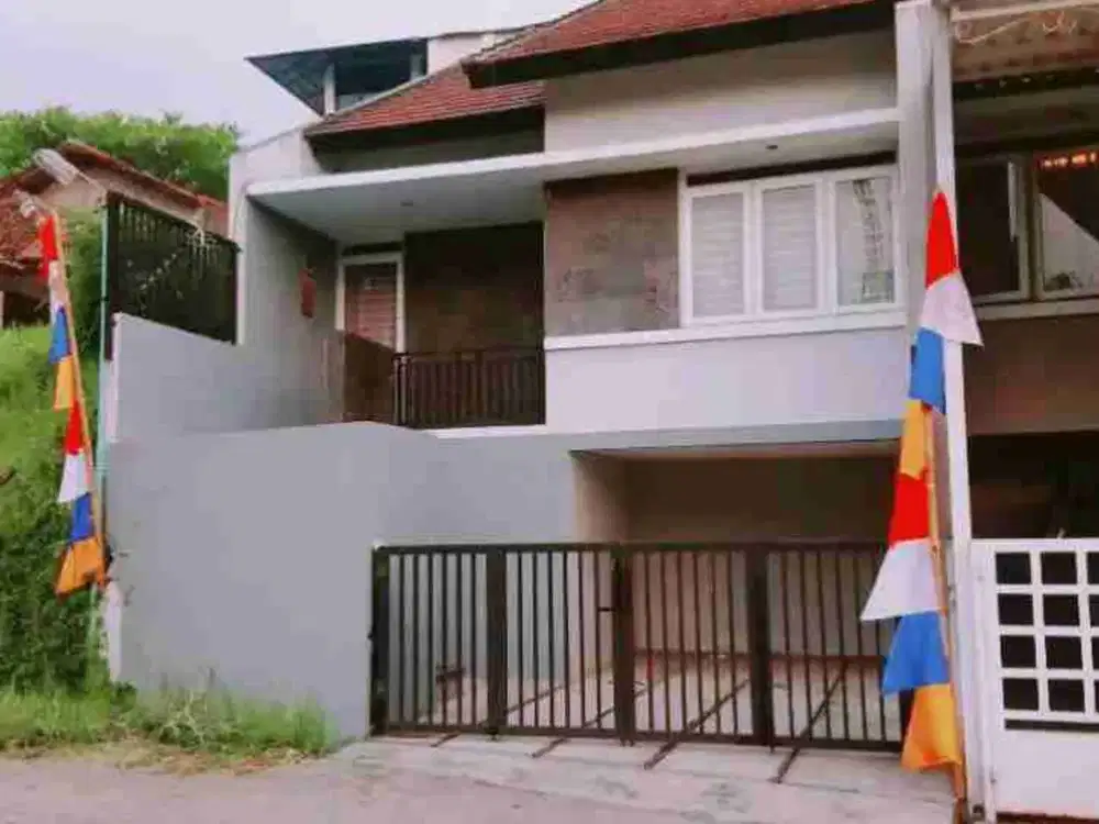 Dijual Cepat Rumah Murah Di Komplek Sariwangi Bandung Barat