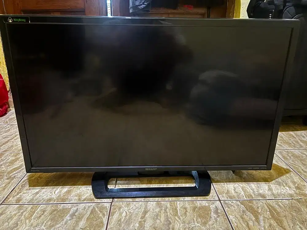 Televisi SHARP 32 LED dan remote original