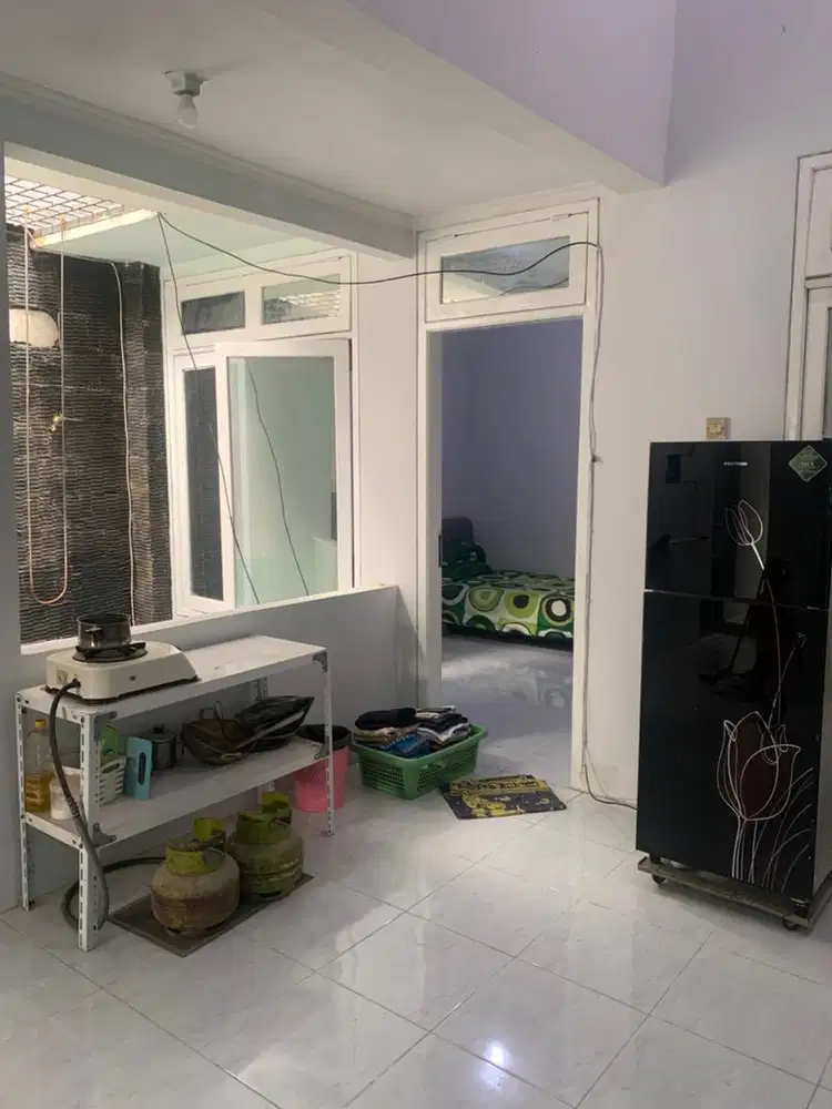 Terima Kos Putri Rungkut