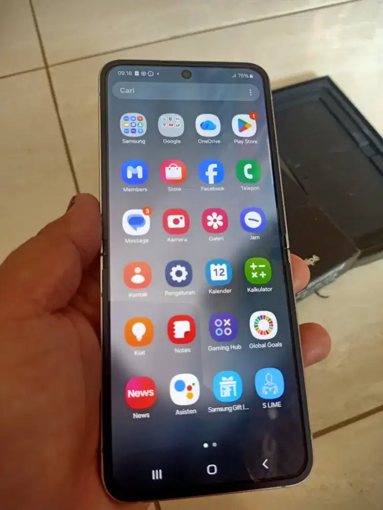 Samsung Galaxy Z Flip6 Ram 12Gb/512Gb