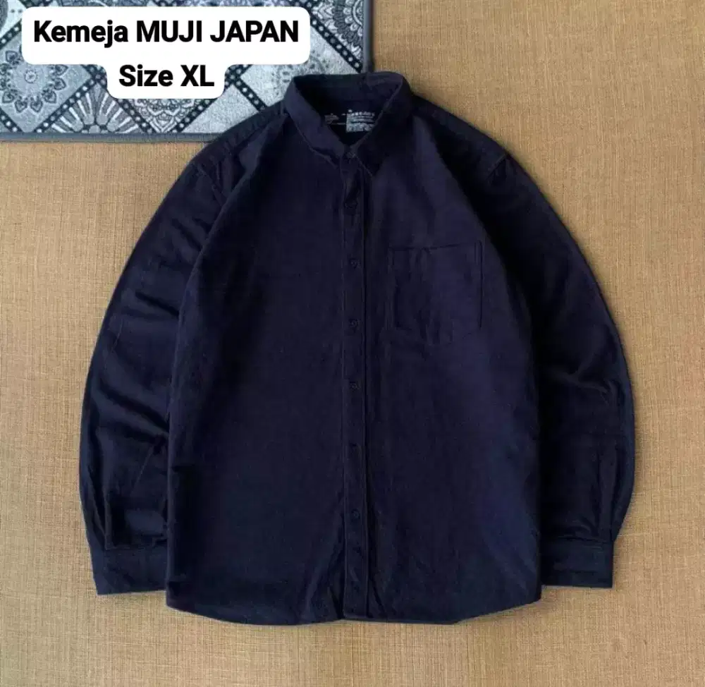 Kemeja Muji Japan Flannel Hitam Size XL
