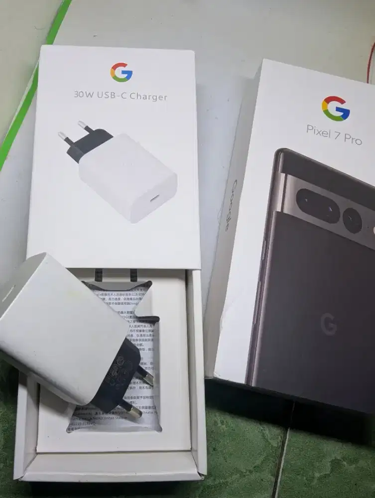 Koleksi Adaptor Charger Original Google Otentik daya 30 watt