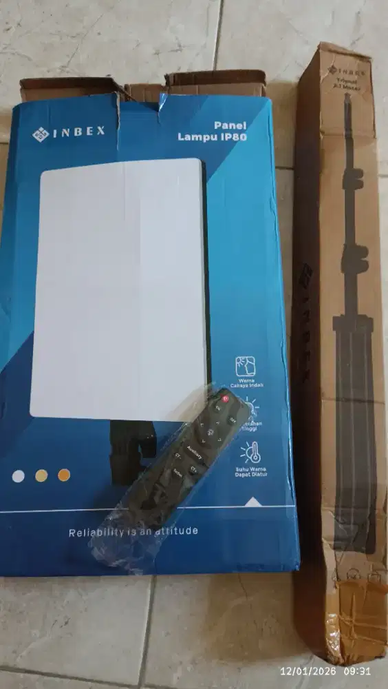 Lampu make up buat MUA dan kotak jam