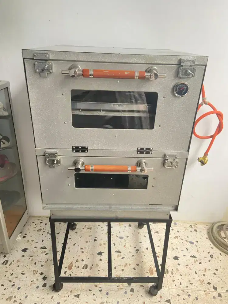 Dijual oven gas 2 tingkat