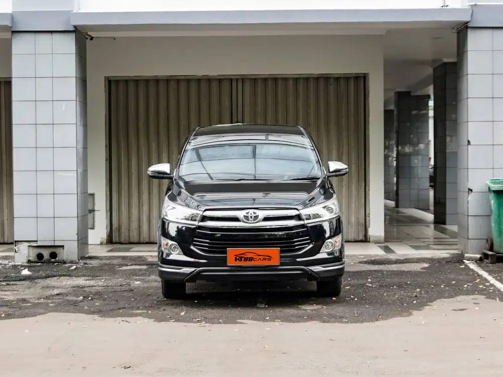 INNOVA 2.0 Q AT/Matick  ( Bensin ) HITAM Th 2019 ganjil