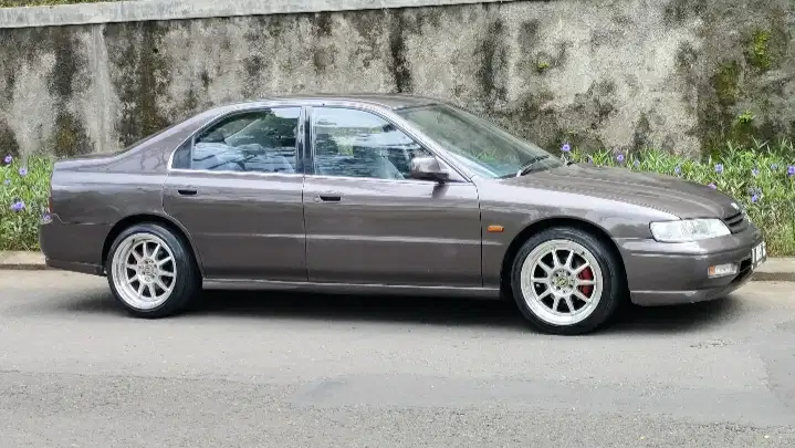 Honda Accord cielo istimewa sekali