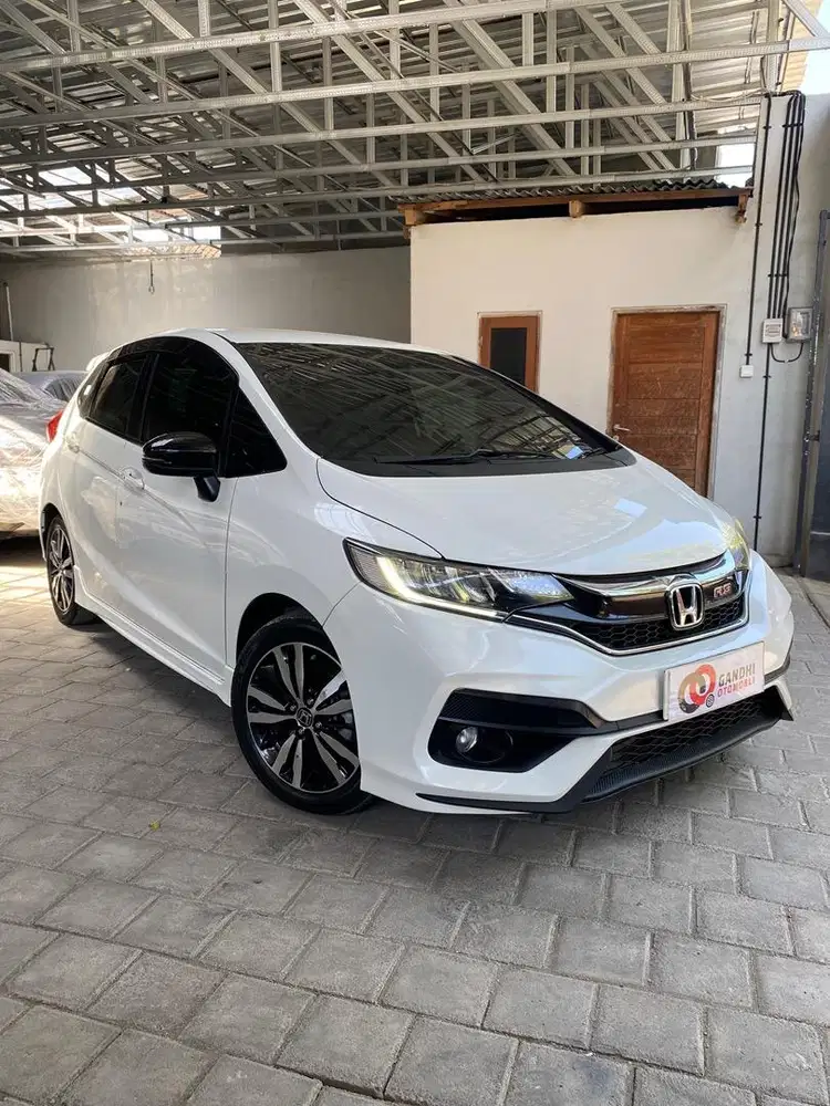 Jazz RS GK5 1.5 AT 2019