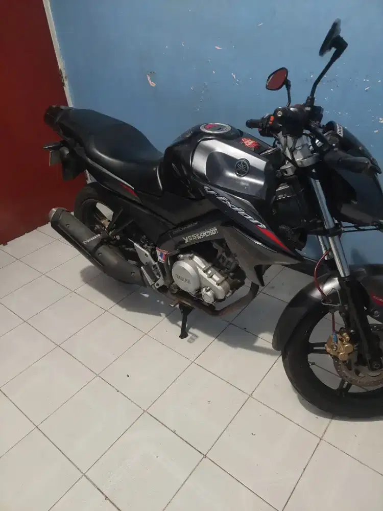 Yamaha vixion nvl tahun 2015 awal