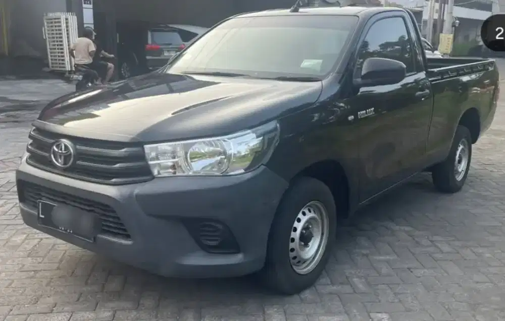 Toyota Hilux 4x2 PU Solar 2018 Tgn 1 Asli Jatim