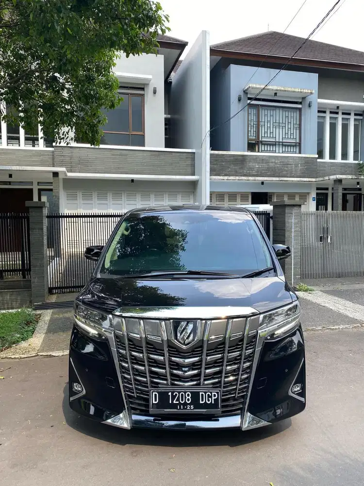 Toyota Alphard 2.5 G at thn 2020