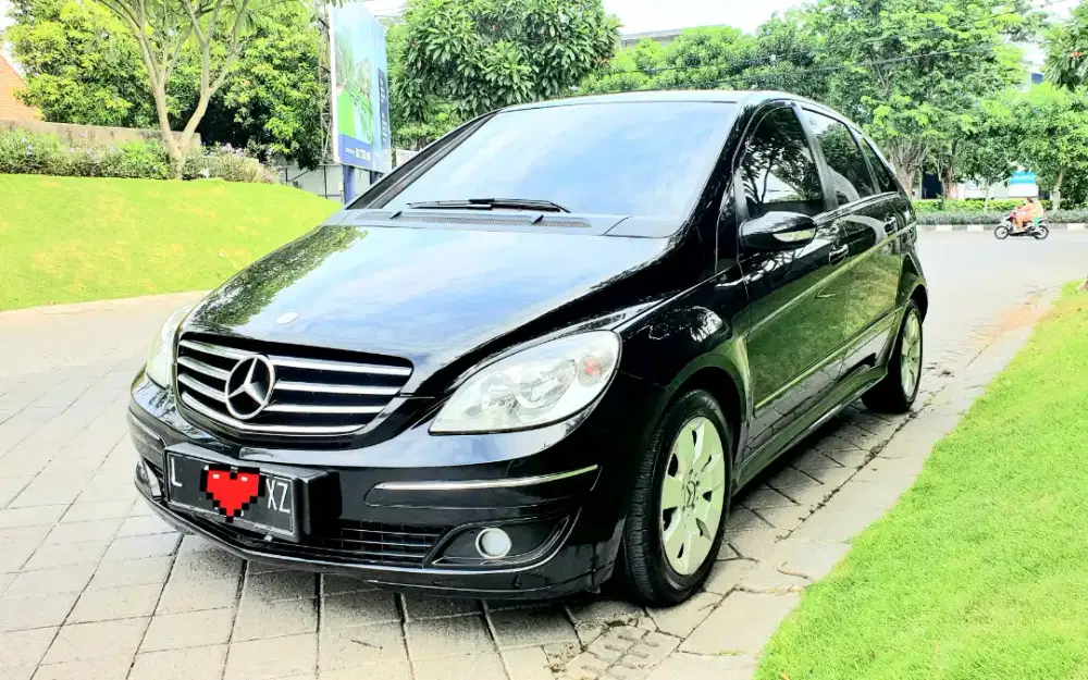 Simpanan KM70 Mercy B170 Panoramic 2007/2008 MEWAH N BMW 320i 2009 KIM