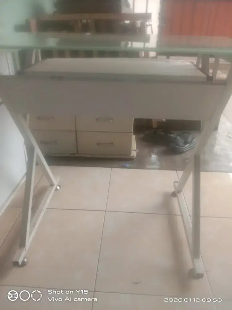Jual murah meja belajar meja kaca