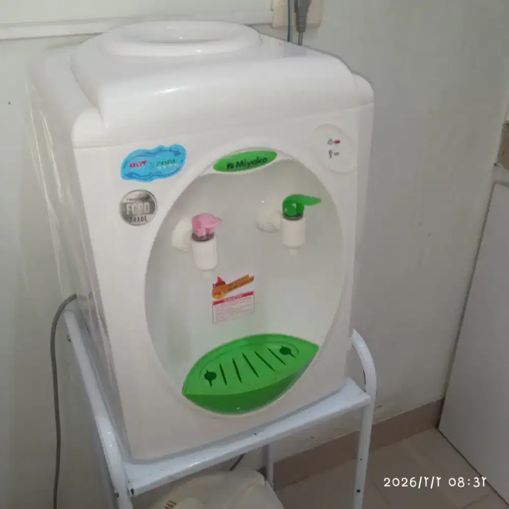 Dijual Dispenser Miyako Normal jual rugi 100ribu !