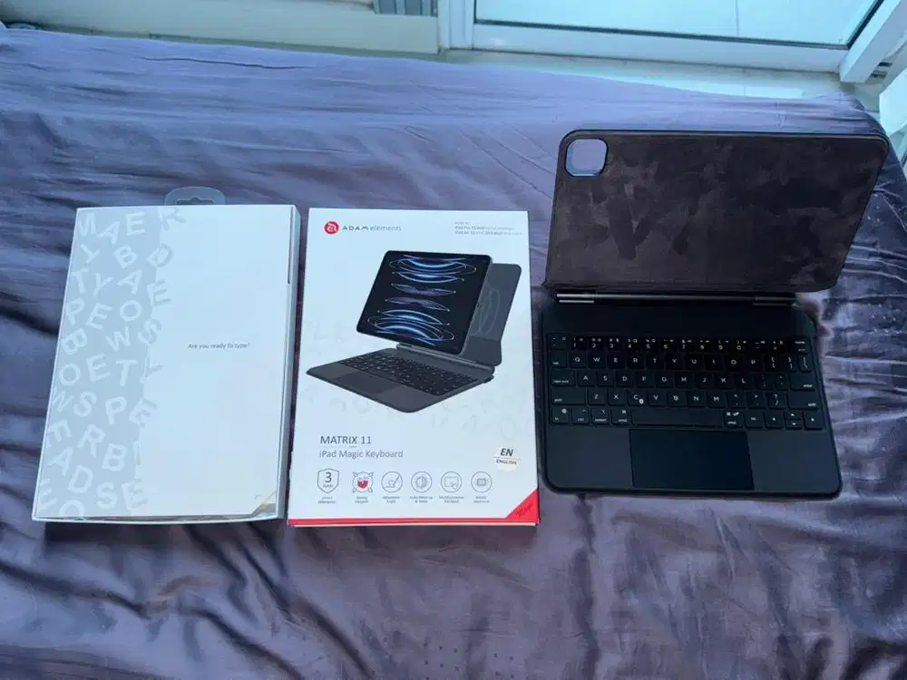 iPad Magic Keyboard MATRIX 11 2025