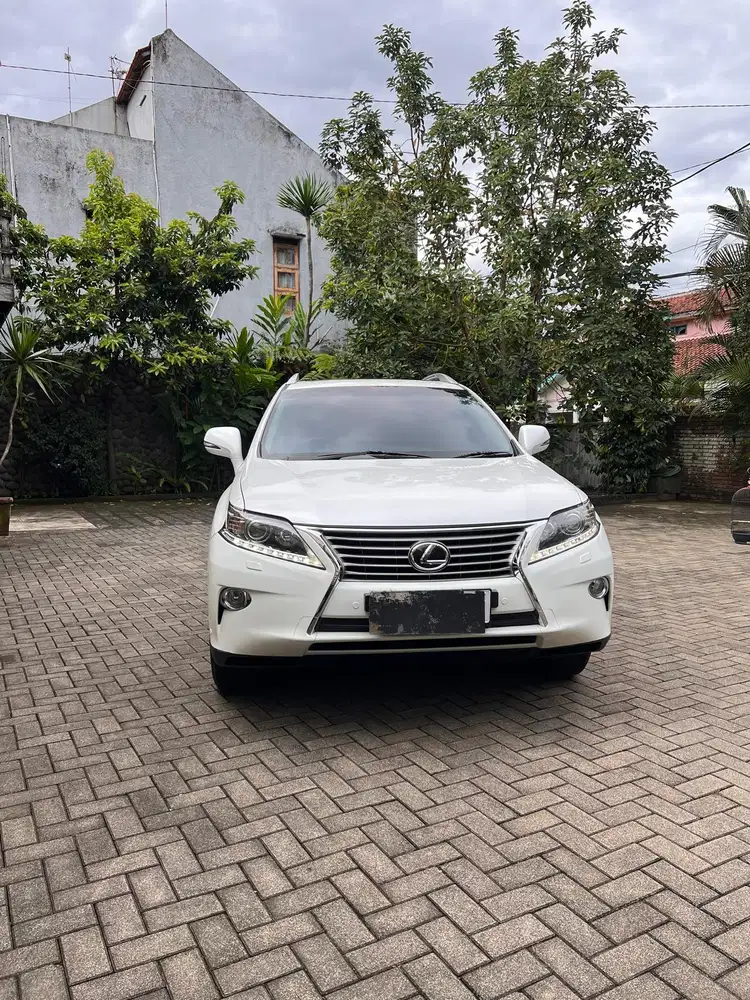 lexus RX 270 (ISTIMEWA)