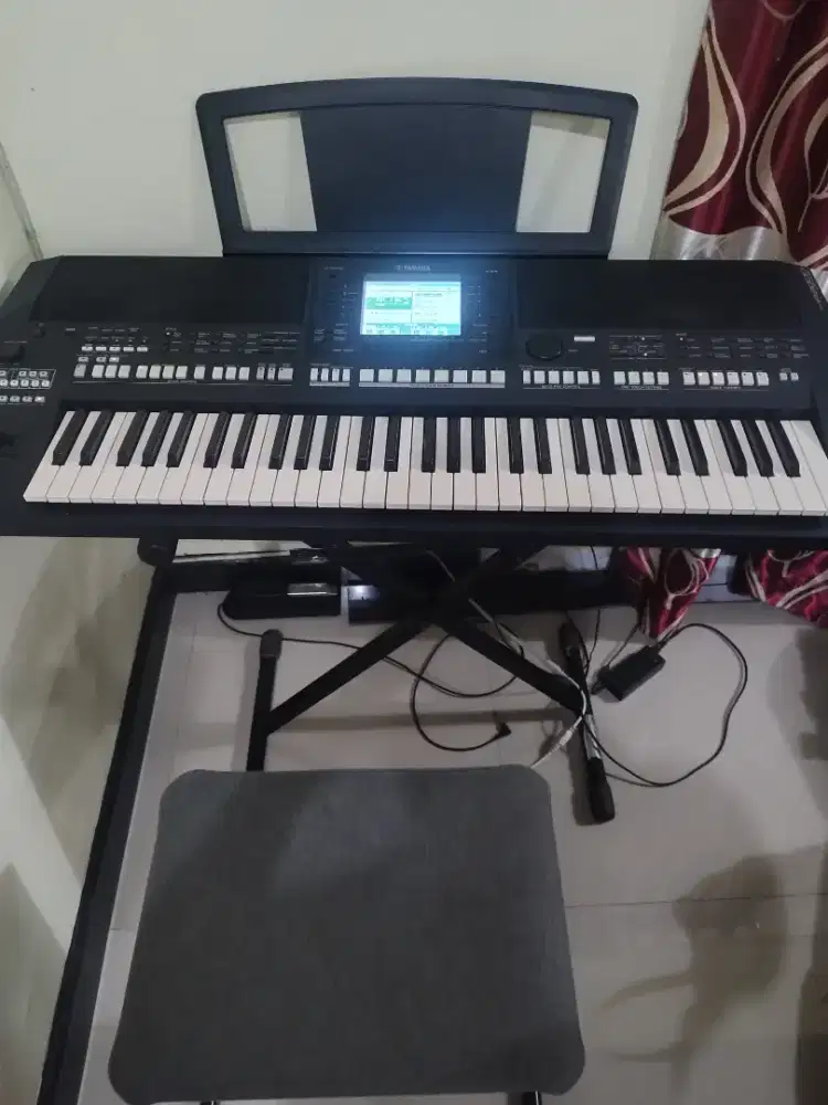 Organ Yamaha PSR A 2000