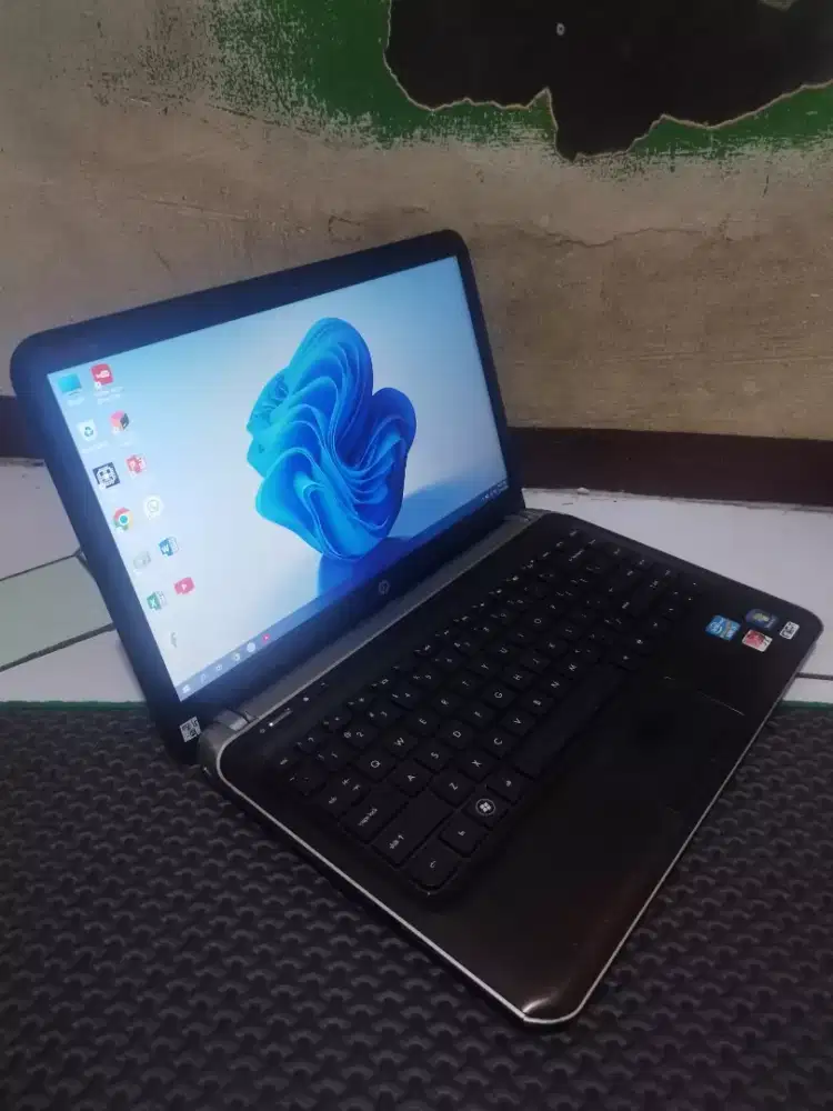 Laptop hp pavilion dm4 core i5 dual vga