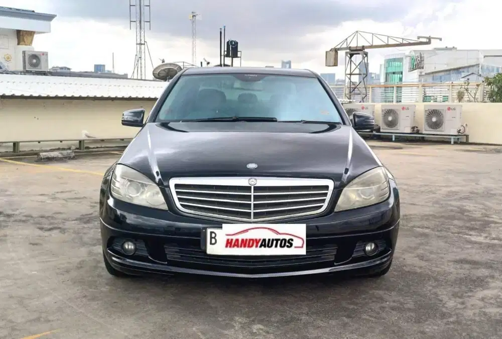 Mercedes Benz C200K Tahun 2009 Automatic Hitam