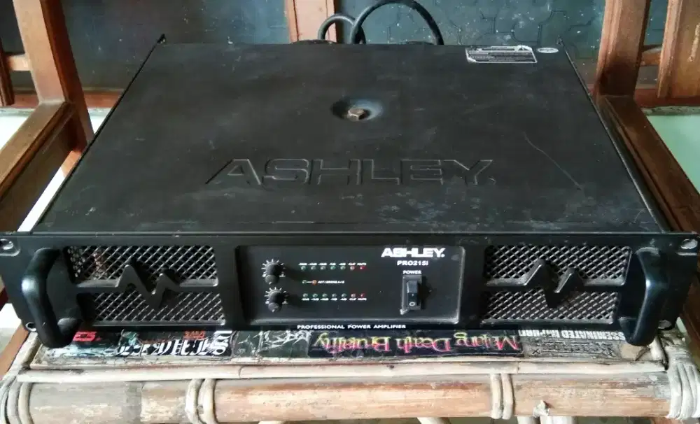 Ashley Pro215 Power Amp