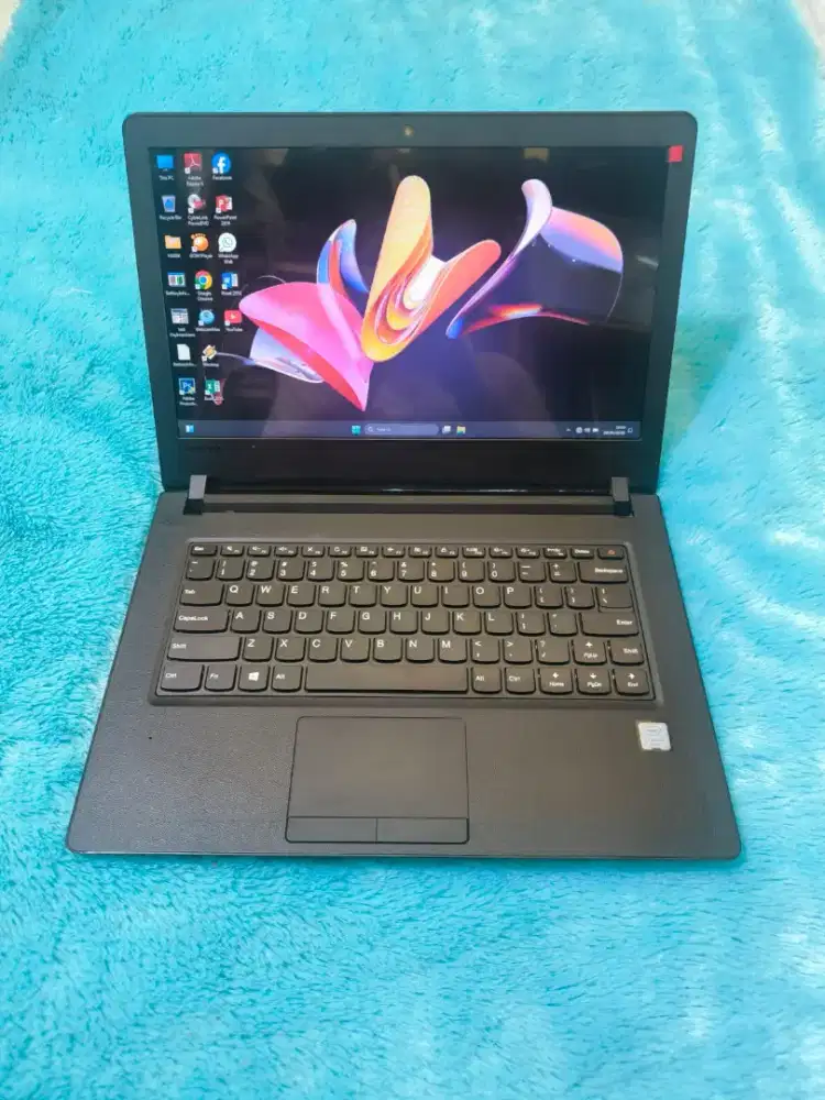 Dijual laptop lenovo ideapad 110 slim,super kencang,core i3 gen 6