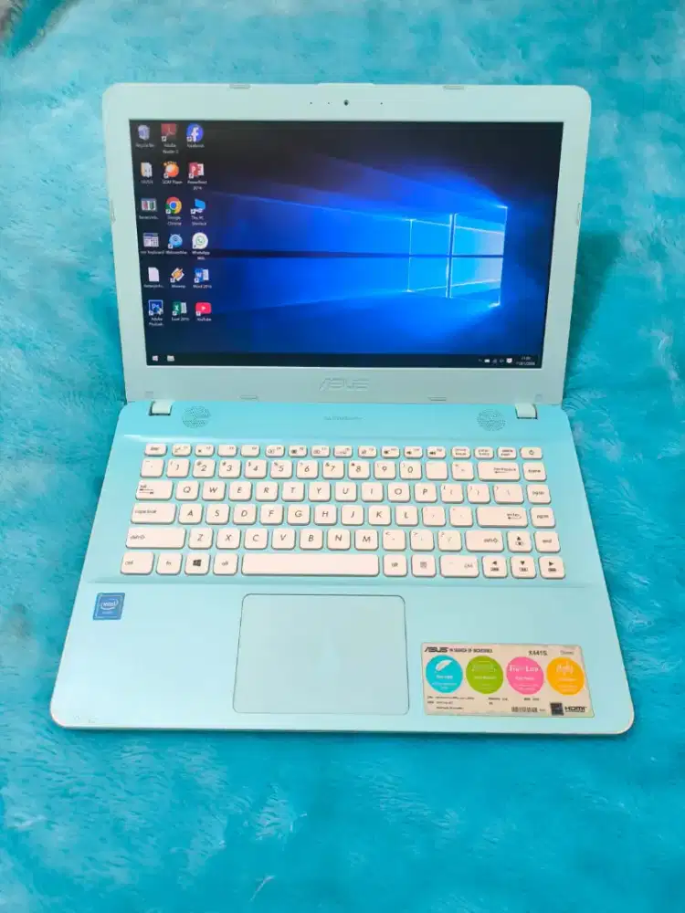 Dijual laptop asus x411sa slim,kencang,intel celeron