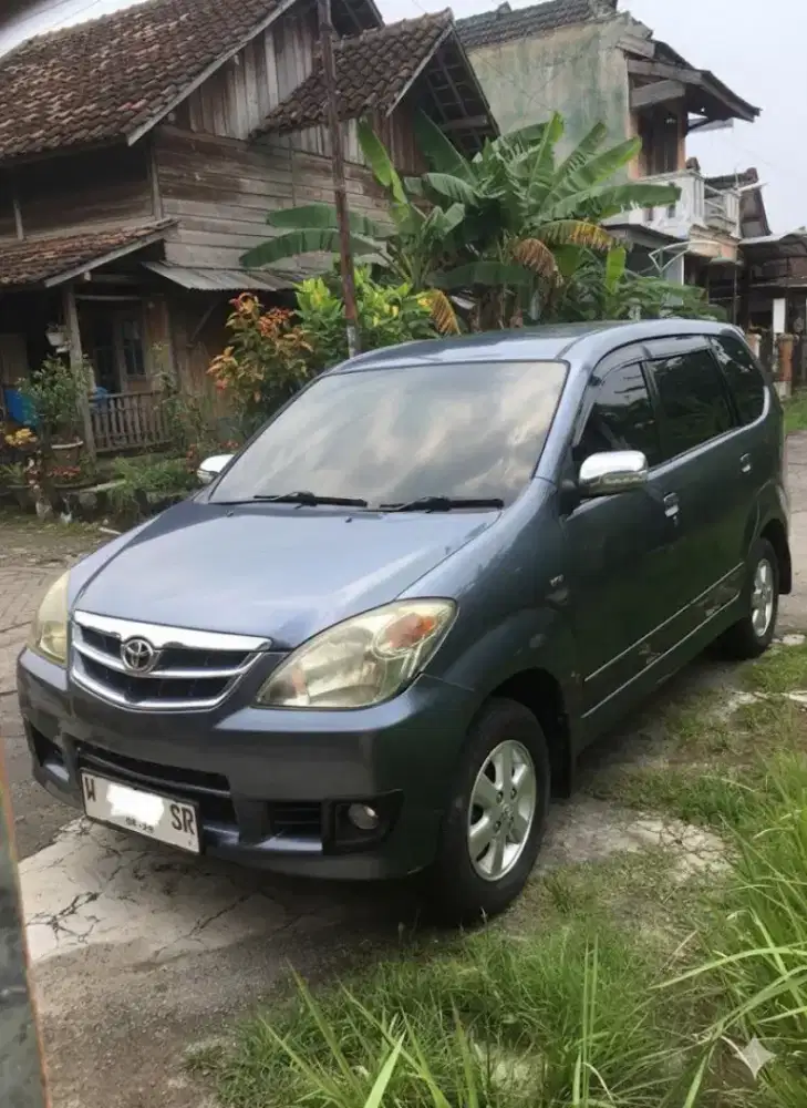 Toyota Avanza 2011