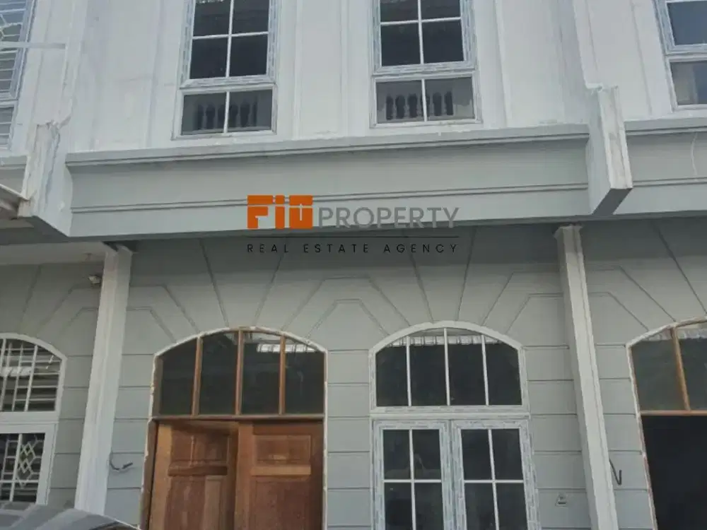 DI JUAL RUMAH KOMP JEFFERSON