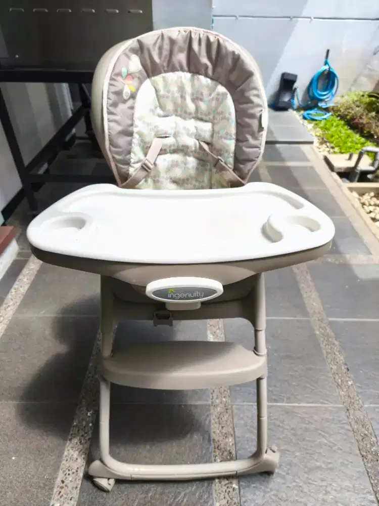 High chair baby merk ingenuity