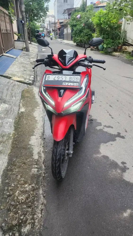 Di jual vario merah 150 th.2019